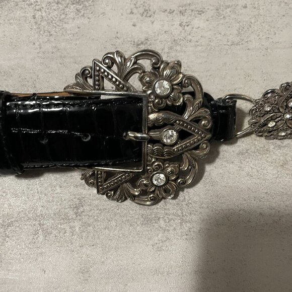 Brighton B60113 Black Patent Leather Crystal Stud Medallion Station Belt 46" - Picture 7 of 10